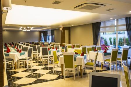 Отель Palm World Resort & Spa в Эвренсеки - Турция