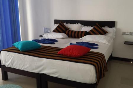 Отель Cool Beach Hotel в Хиккадува - Шри-Ланка