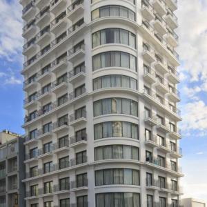 отель Sandals Island Hotel