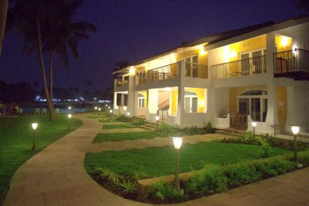 Отель Acron Waterfront Resort в Бага - Индия