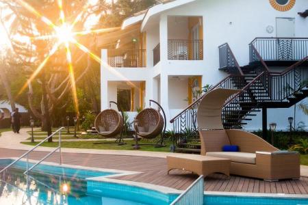 Отель Acron Waterfront Resort в Бага - Индия