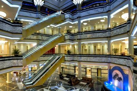 Baohua Harbour View Hotel