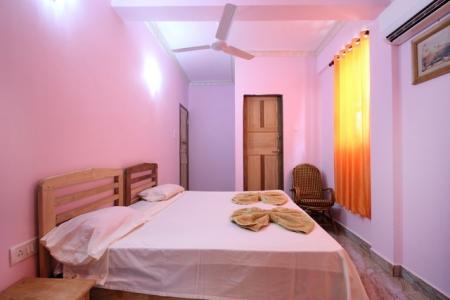 Отель Thomas Beach Guesthouse в Мандрем - Индия
