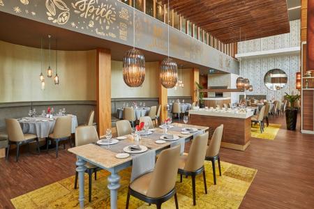 Отель Wyndham Grand Istanbul Levent в Шишли - Турция