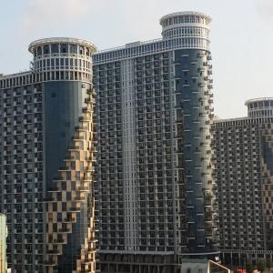 отель Silk Road Sea Towers Batumi Apart Hotel
