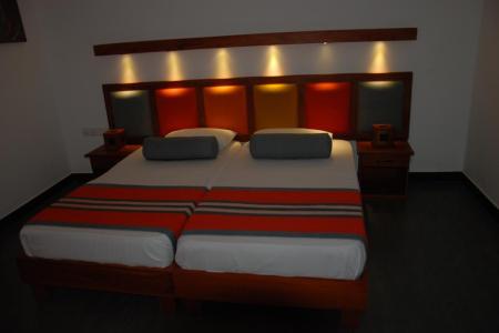 Отель Star Beach Hotel в Негомбо - Шри-Ланка