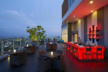 Отель Cinnamon Red в Коломбо - Шри-Ланка