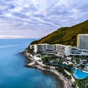 отель JW Marriott Hotel Sanya Dadonghai Bay