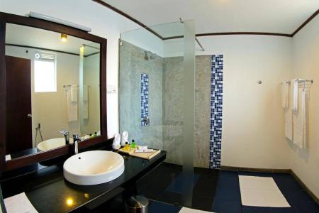 Отель Rathna Beach Resort в Калутара - Шри-Ланка