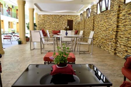 Отель Chveni Ezo в Кобулети - Грузия