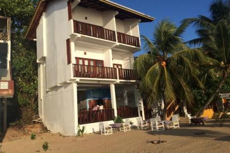 Отель Banana Garden Resort в Унаватуна - Шри-Ланка