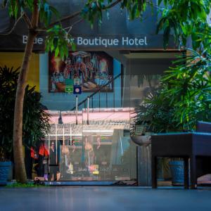 отель Blue Water Boutique Hotel