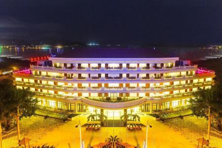 Отель Yuhuayuan Seaview Hotel в Дадунхай - Китай