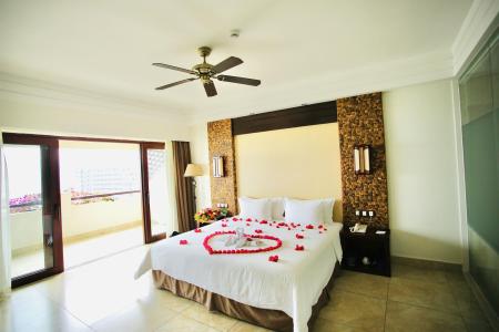 Отель Yuhuayuan Seaview Hotel в Дадунхай - Китай