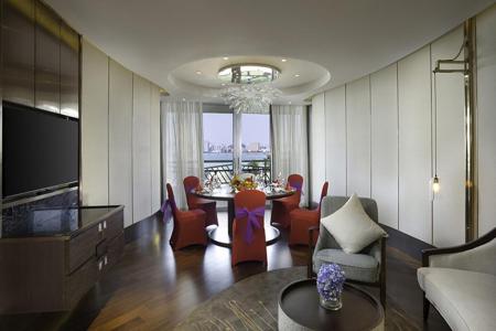 Отель Phoenix Island Resort Sanya в Санья - Китай