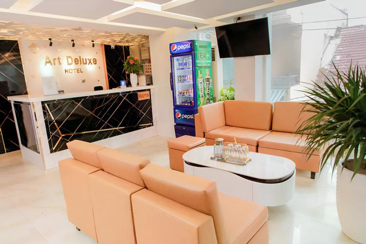 Art Deluxe Hotel