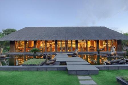 Отель Naman Retreat в Дананг - Вьетнам