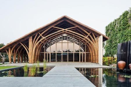 Отель Naman Retreat в Дананг - Вьетнам