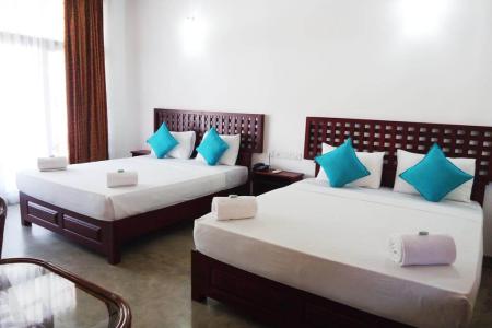 Отель White Rose Beach Resort в Маравила - Шри-Ланка