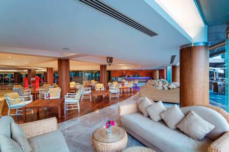 Noah's Ark Deluxe Hotel & Spa