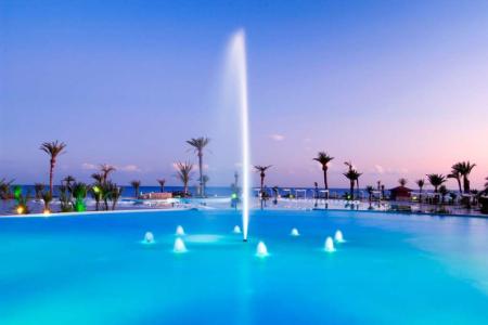 Noah's Ark Deluxe Hotel & Spa