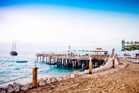 Отель Merit Park Hotel & Casino в Кириния - Кипр