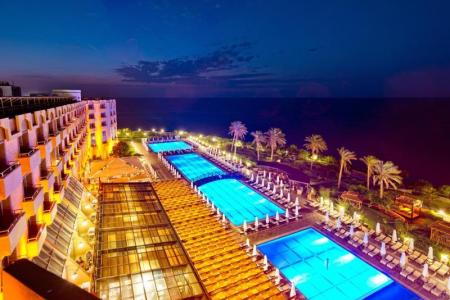 Отель Merit Park Hotel & Casino в Кириния - Кипр