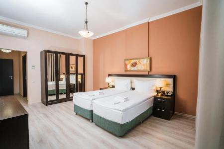 Отель Комплекс апартаментов Красная Поляна в Красная Поляна - Россия