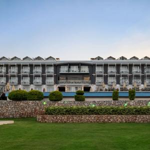 отель Ramada by Wyndham Fethiye Oludeniz