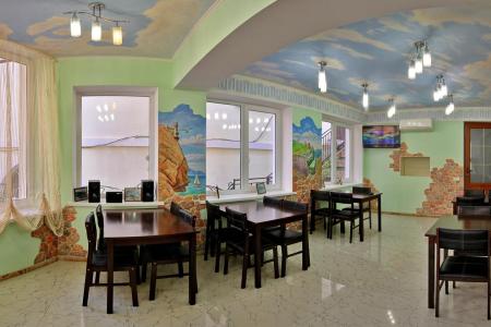 Отель Вилла Алина в Алушта - Россия