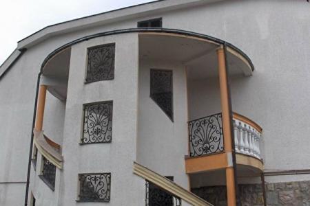 Отель Dvor Kornica в Будва - Черногория