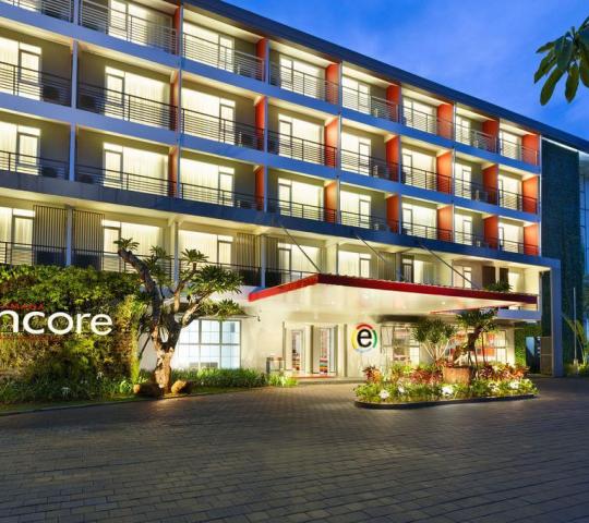 отель Ramada Encore Bali Seminyak