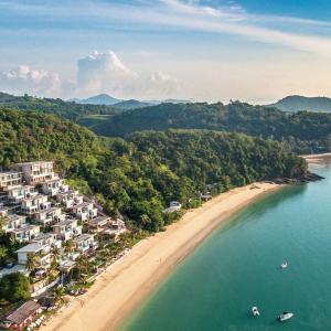 отель Bandara Villas Phuket