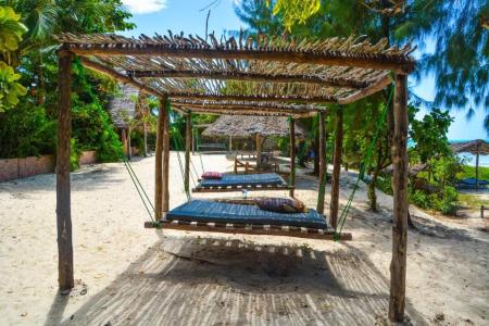 Отель Mbuyuni Beach Village в Джамбиани - Танзания