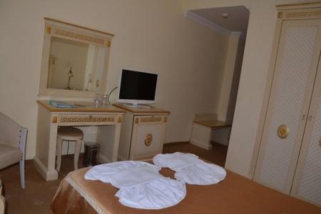 Gure Saruhan Termal Otel