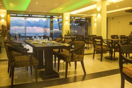 Отель Lucky Seven Hikkaduwa в Хиккадува - Шри-Ланка