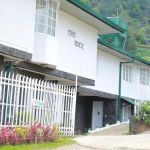 отель The Rock Hotel