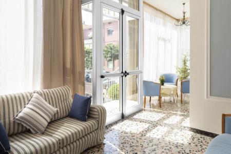 Отель Italia в Римини - Италия