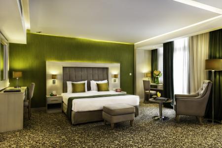 Parsian Enghelab Hotel