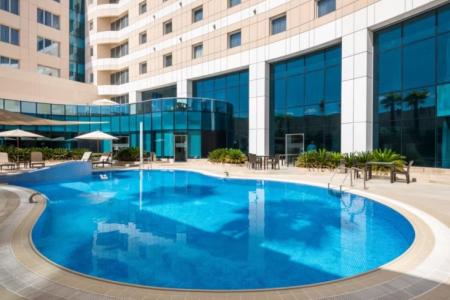Отель Holiday Inn Muscat Al Seeb в Маскат - Оман