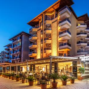 отель Kleopatra Ada Beach Hotel