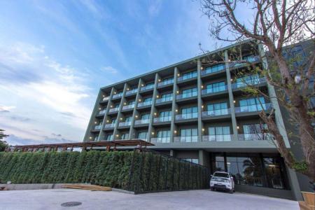 Отель Sugar Marina Resort Aviator Phuket Airport в пляж Най Янг - Таиланд