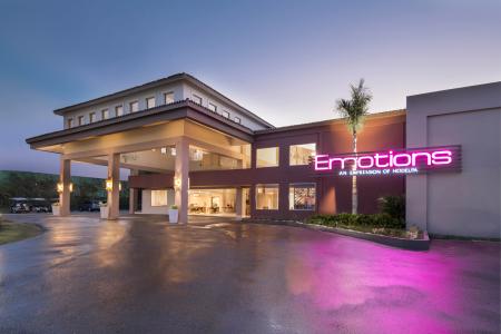 Emotions Juan Dolio by Hodelpa