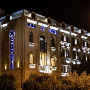 отель Grand Hotel Baku