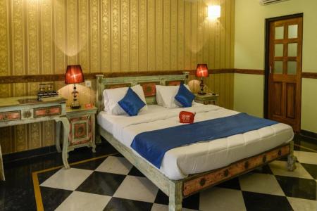 Stone Wood River Front