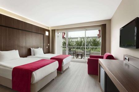 Отель Ramada Encore Izmir в Измир - Турция