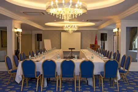 Отель DoubleTree by Hilton Hotel Izmir - Alsancak в Измир - Турция