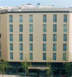 Отель Ilunion Auditori в Барселона - Испания