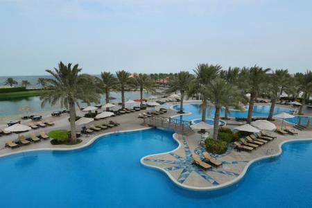 Отель Al Bander Hotel & Resort в Ситра - Бахрейн