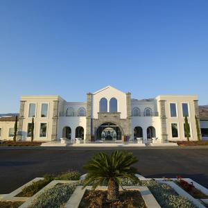 отель Anemos Luxury Grand Resort